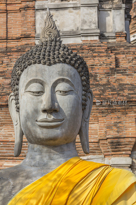 泰国著名的佛寺Yai Chaimongkol佛像